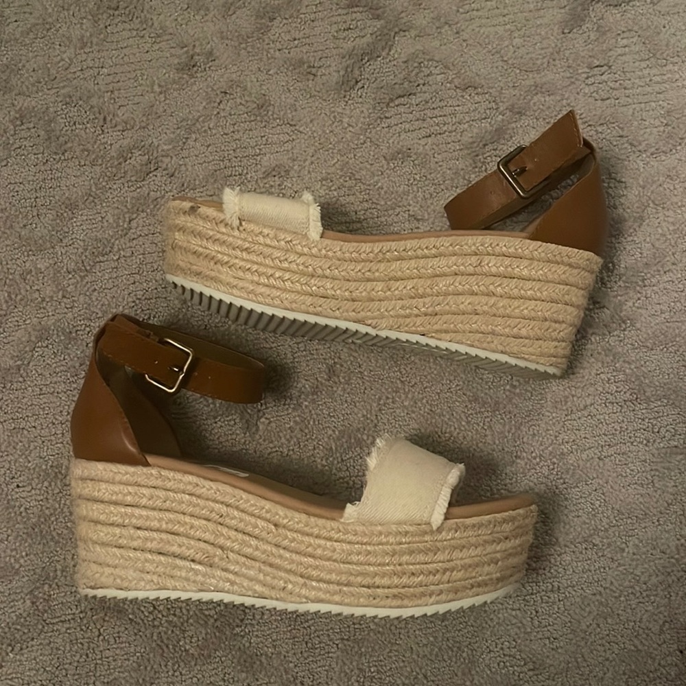Brash Sandals